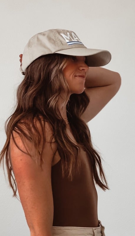 Outdoor lifestyle portrait by Steph
